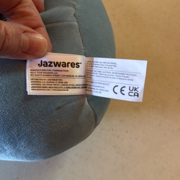 Squishmallows Disney 8” Stitch w/ Sushi - Picture 8 of 9